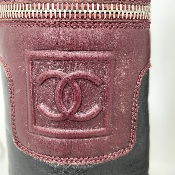 CHANEL BOOTS Black Leather Moto Engineer Italy Interlocking C Burgundy Zip 39.5 - Picture 15 of 16